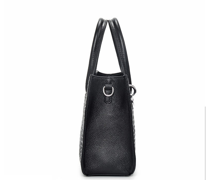 Leather One-shoulder Messenger Bag